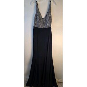 Windsor's Navy Blue Sequined Bodice;‎ Size 13-14 Formal Dress Pre-owned